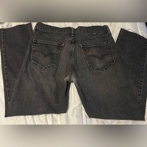 Black 511 Levi’s straight leg